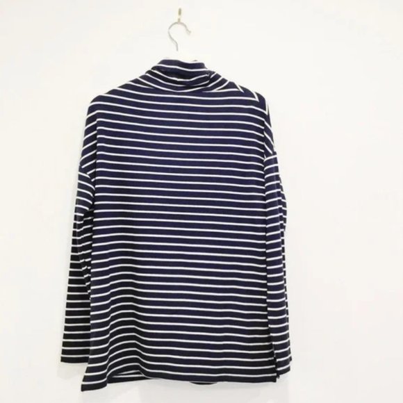 NWT Women's Thyme Maternity Comfy Stretchy Striped Navy Turtleneck Top XXL - Picture 5 of 10